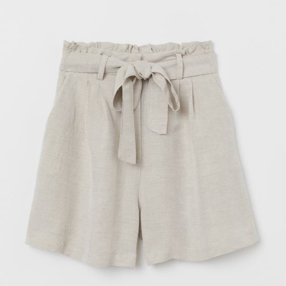 H&M Paperbag Linen blend shorts in beige, Size 10 NWT 💖 - Picture 1 of 9